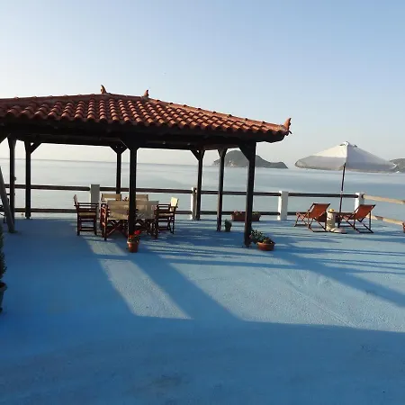 Mare Zakynthos, Private Vilă Laganas
