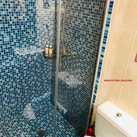 Vilă Mare Zakynthos, Private *
