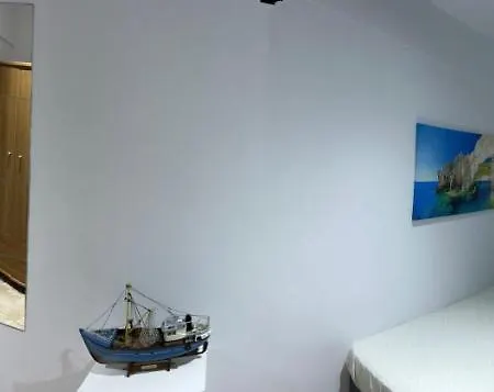 Mare Zakynthos, Private Laganas