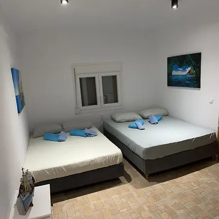 Mare Zakynthos, Private 拉加纳斯