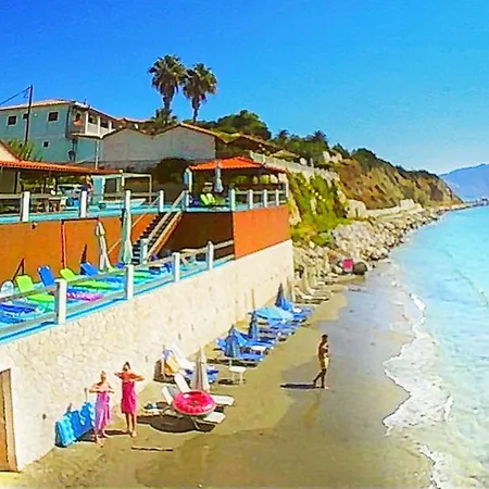 Βίλα Mare Zakynthos, Private