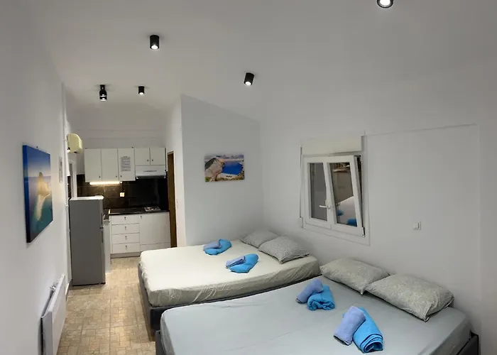 Mare Zakynthos, Private Laganas