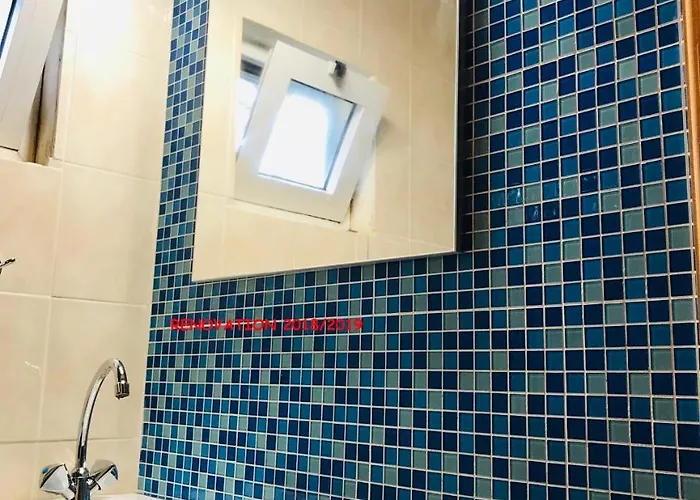 Mare Zakynthos, Private